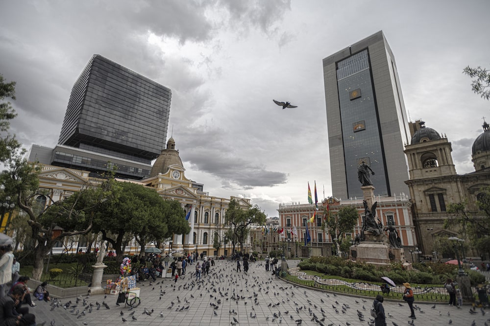 Fitch eleva la calificación de Bolivia ante menores riesgos de impago y reestructuración Fitch eleva la calificación de Bolivia ante menores riesgos de impago y reestructuración