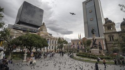 Fitch eleva la calificación de Bolivia ante menores riesgos de impago y reestructuración Fitch eleva la calificación de Bolivia ante menores riesgos de impago y reestructuración