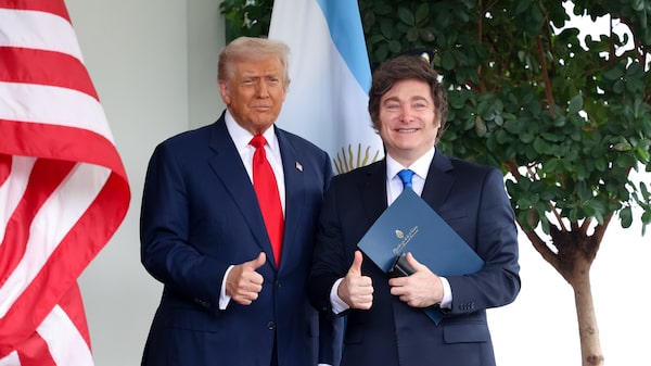 Acordo de Milei com EUA trava, e governo argentino quer rever termos, segundo fontes Acordo de Milei com EUA trava, e governo argentino quer rever termos, segundo fontes
