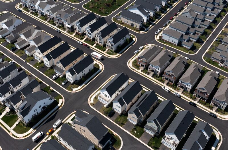 La firma estima retornos del 8,5% para 2025 en real estate directo, destacando su atractivo en un entorno de tasas estabilizadas y escasa oferta de activos prime. La firma estima retornos del 8,5% para 2025 en real estate directo, destacando su atractivo en un entorno de tasas estabilizadas y escasa oferta de activos prime.