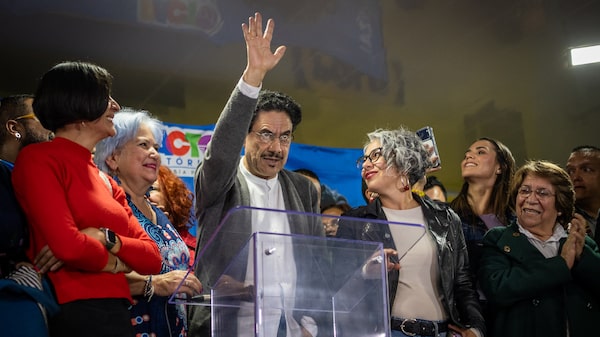 Tres riesgos económicos si la izquierda mantiene el poder en Colombia sin cambiar el rumbo económico Tres riesgos económicos si la izquierda mantiene el poder en Colombia sin cambiar el rumbo económico