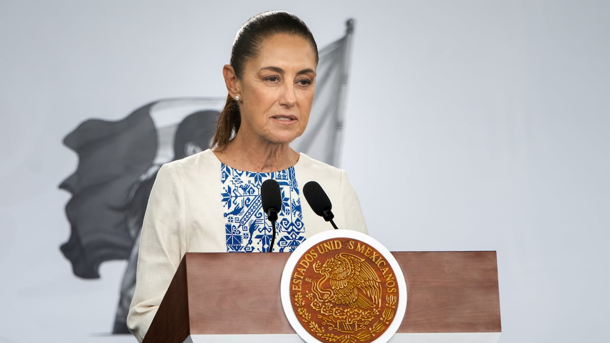 Sheinbaum dice que no ha tenido comunicación con Fujimori tras confirmar victoria en Perú