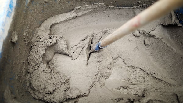 Com dívidas de R$ 7 bi, InterCement obtém proteção judicial contra credores Com dívidas de R$ 7 bi, InterCement obtém proteção judicial contra credores