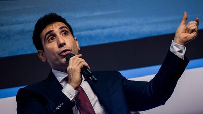 Declaração de Galípolo sobre juros altos por mais tempo eleva apostas em fim do ciclo Declaração de Galípolo sobre juros altos por mais tempo eleva apostas em fim do ciclo