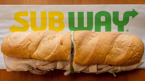 Zamp, do BK Brasil, diz que estuda oferta pela operação da Subway no Brasil Zamp, do BK Brasil, diz que estuda oferta pela operação da Subway no Brasil