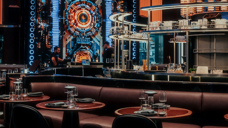 Futuro da gastronomia? Novo restaurante de Dubai tem cozinha chefiada pela IA Futuro da gastronomia? Novo restaurante de Dubai tem cozinha chefiada pela IA