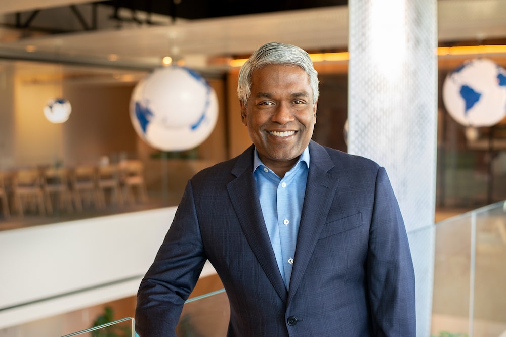 Thomas Kurian, ceo do Google Cloud: a era da empresa agêntica é real e implementada em uma escala que o mundo nunca viu antes Thomas Kurian, ceo do Google Cloud: a era da empresa agêntica é real e implementada em uma escala que o mundo nunca viu antes