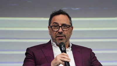 Salida a bolsa de Cerebras dispara la fortuna de su CEO Andrew Feldman a US$3.200 millones Salida a bolsa de Cerebras dispara la fortuna de su CEO Andrew Feldman a US$3.200 millones