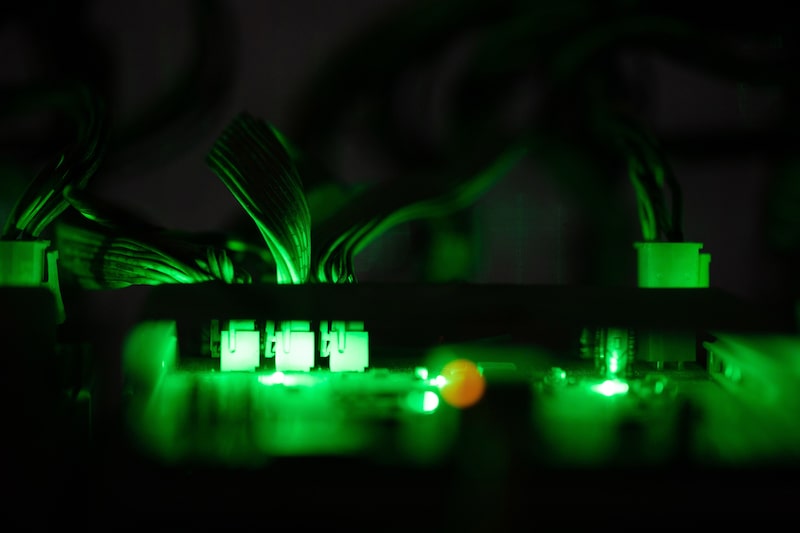 Los datos revelan cómo las previsiones exageradas de la futura demanda de energía complican la planificación y la elaboración de presupuestos por parte de las empresas de suministro eléctrico. Los datos revelan cómo las previsiones exageradas de la futura demanda de energía complican la planificación y la elaboración de presupuestos por parte de las empresas de suministro eléctrico.