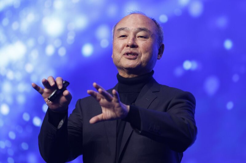 Masayoshi Son, fundador e CEO do SoftBank: foco em IA, o que inclui a frente de semicondutores e de hardware em geral para a tecnologia (Foto: Kiyoshi Ota) Masayoshi Son, fundador e CEO do SoftBank: foco em IA, o que inclui a frente de semicondutores e de hardware em geral para a tecnologia (Foto: Kiyoshi Ota)