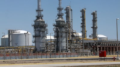 Perú declara emergencia e inicia racionamientos de gas natural tras fuga en Camisea Perú declara emergencia e inicia racionamientos de gas natural tras fuga en Camisea