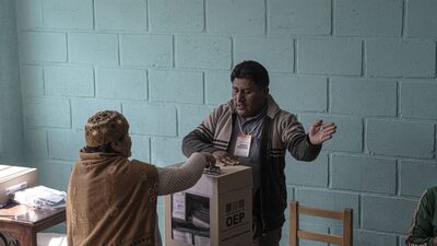 Eleições na Bolívia: candidatos a vice-presidente roubam os holofotes na campanha Eleições na Bolívia: candidatos a vice-presidente roubam os holofotes na campanha