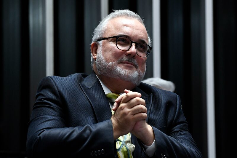 Jean-Paul Prates teve de renunciar ao mandato de senador para viabilizar sua posse como CEO da Petrobras Jean-Paul Prates teve de renunciar ao mandato de senador para viabilizar sua posse como CEO da Petrobras