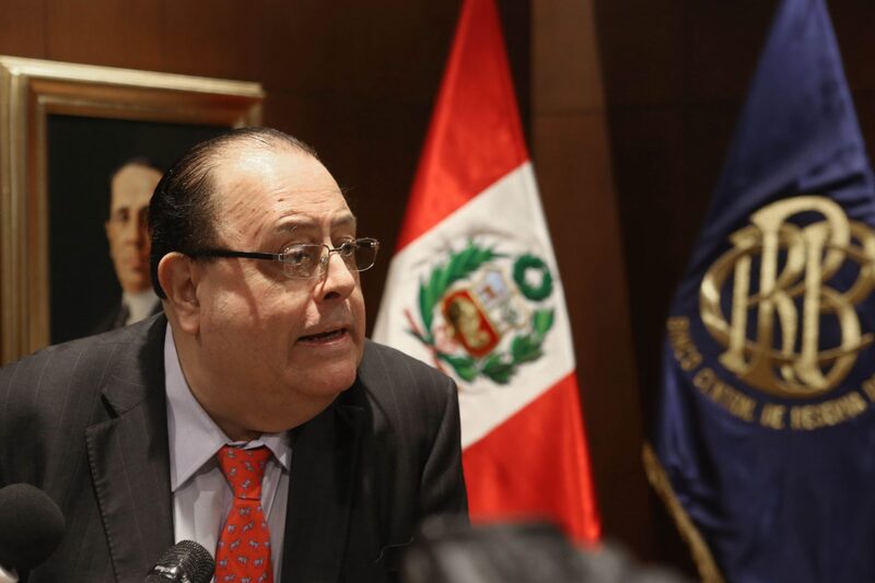 Julio Velarde. Julio Velarde.