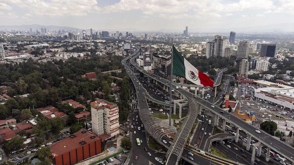 México puede ser refugio para inversionistas ante riesgos políticos en Brasil, Colombia y Perú México puede ser refugio para inversionistas ante riesgos políticos en Brasil, Colombia y Perú