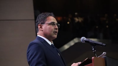 “Recibe un país que enfrenta innumerables desafíos”: presidente del Congreso a De la Espriella “Recibe un país que enfrenta innumerables desafíos”: presidente del Congreso a De la Espriella