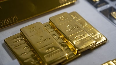 El oro extiende su caída ante temores de inflación y dudas sobre las tasas de la Fed El oro extiende su caída ante temores de inflación y dudas sobre las tasas de la Fed