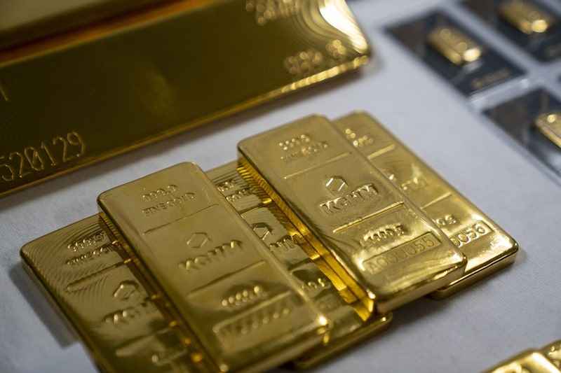 Lingotes de oro en la cámara acorazada de la fundición de cobre de KGHM Polska Mied SA en Glogow, Polonia, el jueves 24 de septiembre de 2026. Lingotes de oro en la cámara acorazada de la fundición de cobre de KGHM Polska Mied SA en Glogow, Polonia, el jueves 24 de septiembre de 2026.