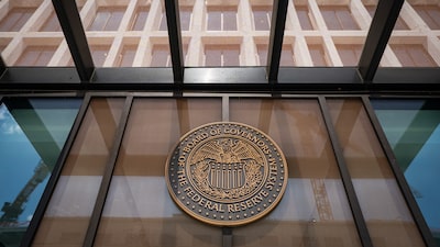 Minutas de la Fed revelan advertencias sobre una posible alza de tasas Minutas de la Fed revelan advertencias sobre una posible alza de tasas