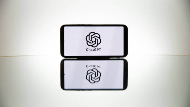 ChatGPT e Gemini: quanta energia e água cada consulta de IA consome ChatGPT e Gemini: quanta energia e água cada consulta de IA consome