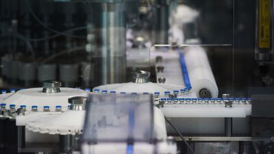 J&J fecha acordo com Aspen para produzir vacina própria na África J&J fecha acordo com Aspen para produzir vacina própria na África