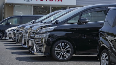 Ventas de Toyota caen por tercer mes consecutivo debido al conflicto en Medio Oriente Ventas de Toyota caen por tercer mes consecutivo debido al conflicto en Medio Oriente