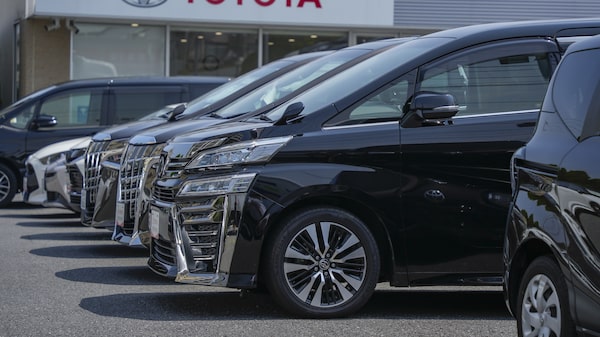 Ventas de Toyota caen por tercer mes consecutivo debido al conflicto en Medio Oriente Ventas de Toyota caen por tercer mes consecutivo debido al conflicto en Medio Oriente