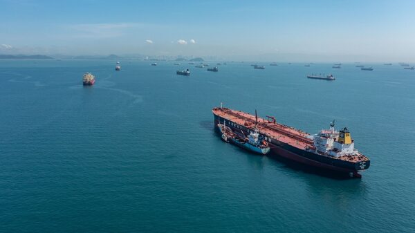 Canal Panamá dice que restricciones de tráfico irán hasta próximo año Canal Panamá dice que restricciones de tráfico irán hasta próximo año