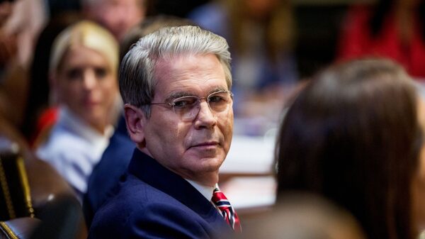 Los pesos de Bessent: dónde están y cuánto compró el Tesoro de Estados Unidos Los pesos de Bessent: dónde están y cuánto compró el Tesoro de Estados Unidos