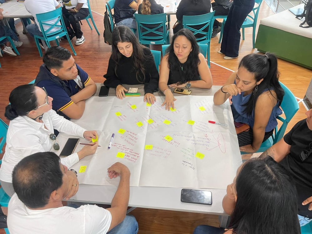 V Encuentro Empresarial Galápagos – Santa Cruz 2025. Cortesía: Metropolitan Touring V Encuentro Empresarial Galápagos – Santa Cruz 2025. Cortesía: Metropolitan Touring