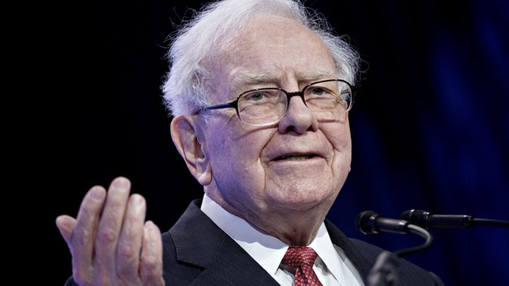 Warren Buffett, presidente y director ejecutivo de Berkshire Hathaway Inc., habla durante una cumbre de Goldman Sachs. Warren Buffett, presidente y director ejecutivo de Berkshire Hathaway Inc., habla durante una cumbre de Goldman Sachs.
