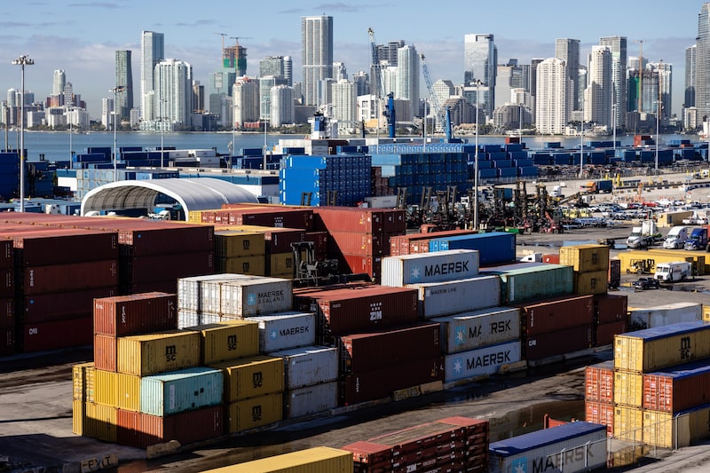 Contenedores de envío en PortMiami en Miami. Fotógrafa: Eva Marie Uzcategui/Bloomberg. Contenedores de envío en PortMiami en Miami. Fotógrafa: Eva Marie Uzcategui/Bloomberg.