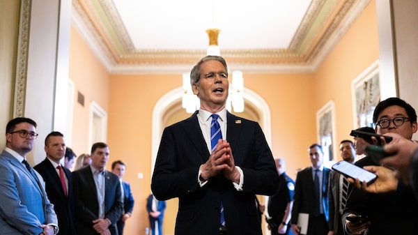 Scott Bessent diz que ‘não há pressa’ para escolher sucessor de Powell no Fed Scott Bessent diz que ‘não há pressa’ para escolher sucessor de Powell no Fed