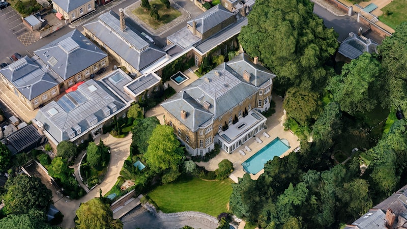 Bilionários avançam, milionários recuam: a nova realidade de imóveis de luxo em Londres Bilionários avançam, milionários recuam: a nova realidade de imóveis de luxo em Londres