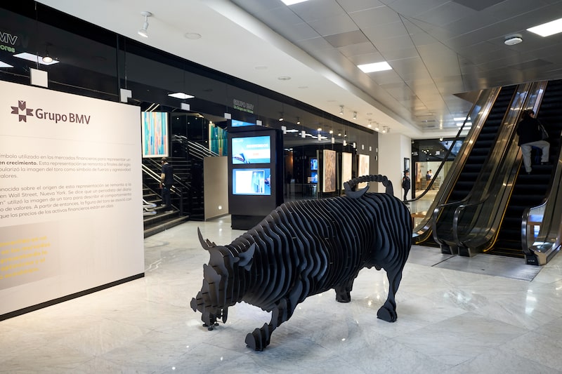 A bull statue at the Mexican Stock Exchange (BMV) during the Fibra Next opening bell ceremony in Mexico City, Mexico, on Wednesday, Aug. 6, 2025. Mexican real estate investment trust Fibra Next raised 8 billion pesos ($431 million) through its initial public offering, the country's biggest stock debut in seven years. Photographer: Mauricio Palos/Bloomberg A bull statue at the Mexican Stock Exchange (BMV) during the Fibra Next opening bell ceremony in Mexico City, Mexico, on Wednesday, Aug. 6, 2025. Mexican real estate investment trust Fibra Next raised 8 billion pesos ($431 million) through its initial public offering, the country's biggest stock debut in seven years. Photographer: Mauricio Palos/Bloomberg