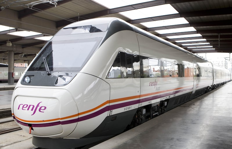 Habla colombiano que sobrevivió al accidente de trenes en España. Habla colombiano que sobrevivió al accidente de trenes en España.