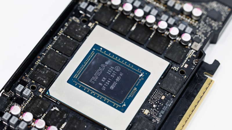 Nvidia avalia parceria, investimento ou compra de startup de chips de IA, dizem fontes Nvidia avalia parceria, investimento ou compra de startup de chips de IA, dizem fontes