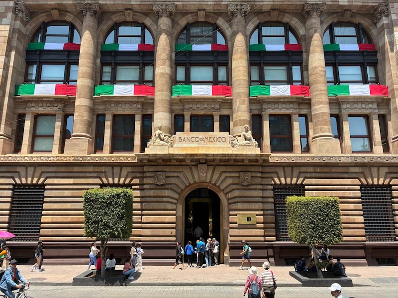 Sede de Banxico en Ciudad de México durante septiembre de 2026. Sede de Banxico en Ciudad de México durante septiembre de 2026.