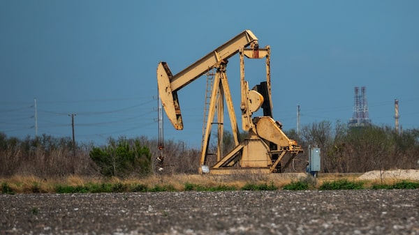 El petróleo repunta más de 5% por la nueva escalada de la guerra en Medio Oriente El petróleo repunta más de 5% por la nueva escalada de la guerra en Medio Oriente