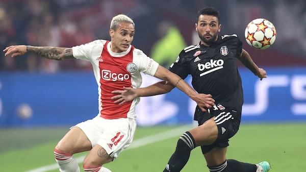 El gasto en traspasos de verano de la Premier League marca un nuevo récord El gasto en traspasos de verano de la Premier League marca un nuevo récord