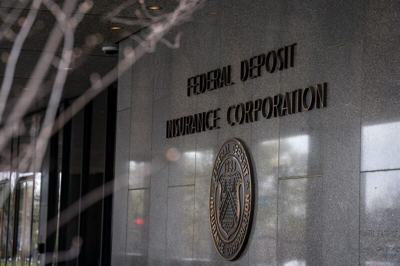 Corporación Federal de Seguros de Depósitos Corporación Federal de Seguros de Depósitos