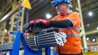 Trump da cinco semanas a Reino Unido para concretar acuerdo tras aplazar aranceles al acero Trump da cinco semanas a Reino Unido para concretar acuerdo tras aplazar aranceles al acero