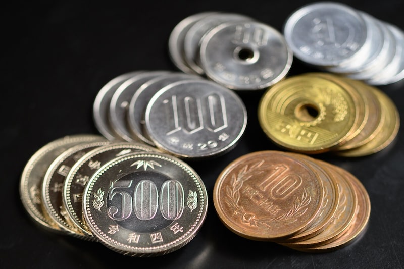 Monedas de yen japonés. Monedas de yen japonés.