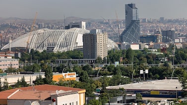 Turquia liquida 131 fundos em dificuldades e recorre a grandes bancos para supervisão Turquia liquida 131 fundos em dificuldades e recorre a grandes bancos para supervisão