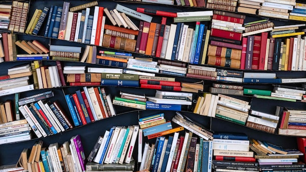 De Dickens a crisis bursátiles: las lecturas que recomiendan los directivos del sector fintech De Dickens a crisis bursátiles: las lecturas que recomiendan los directivos del sector fintech