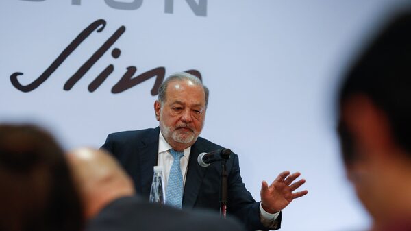 Carlos Slim no respalda la reducción de la jornada laboral a 40 horas en México Carlos Slim no respalda la reducción de la jornada laboral a 40 horas en México
