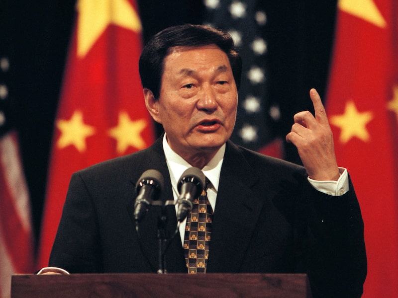 Muere Zhu Rongji, el primer ministro chino que reformó la economía Muere Zhu Rongji, el primer ministro chino que reformó la economía