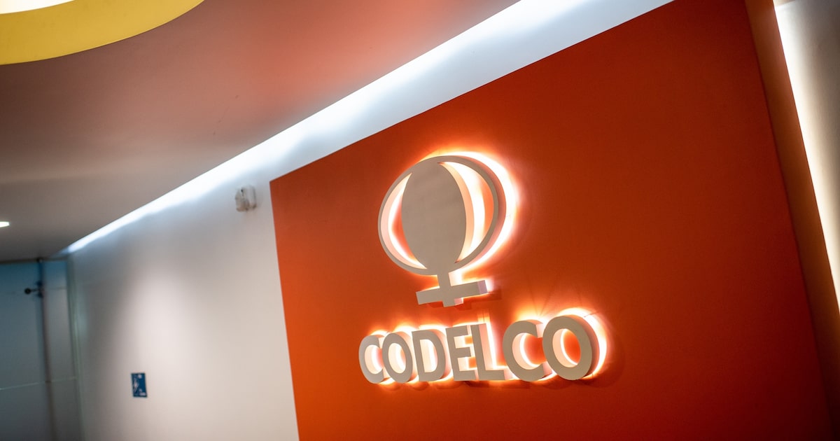 CODELCO: GOBIERNO DE DERECHA PRIORIZA RECUPERACIÓN SOBRE PRIVATIZACIÓN