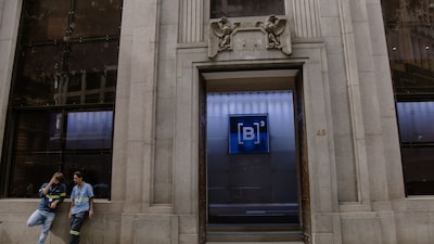 Brasil no topo: Ibovespa sobe quase 30% em dólar no ano e supera S&P 500 e pares Brasil no topo: Ibovespa sobe quase 30% em dólar no ano e supera S&P 500 e pares