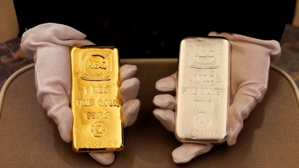 JPMorgan cree que el oro superará los US$6.000, pero ve riesgo de corrección para la plata JPMorgan cree que el oro superará los US$6.000, pero ve riesgo de corrección para la plata